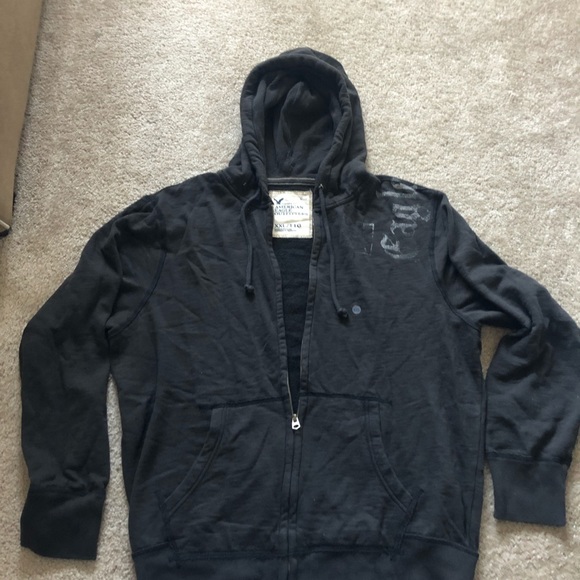 2 never worn American Eagle sweaters with tags - Picture 2 of 2